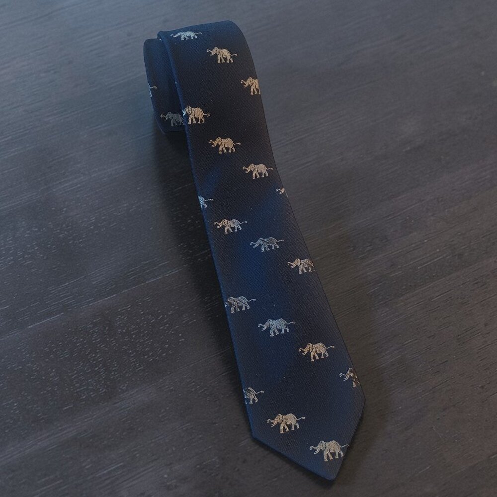 Prince Consort Smithsonian Elephant Tie Mens Black with Gray Elephants Novelty